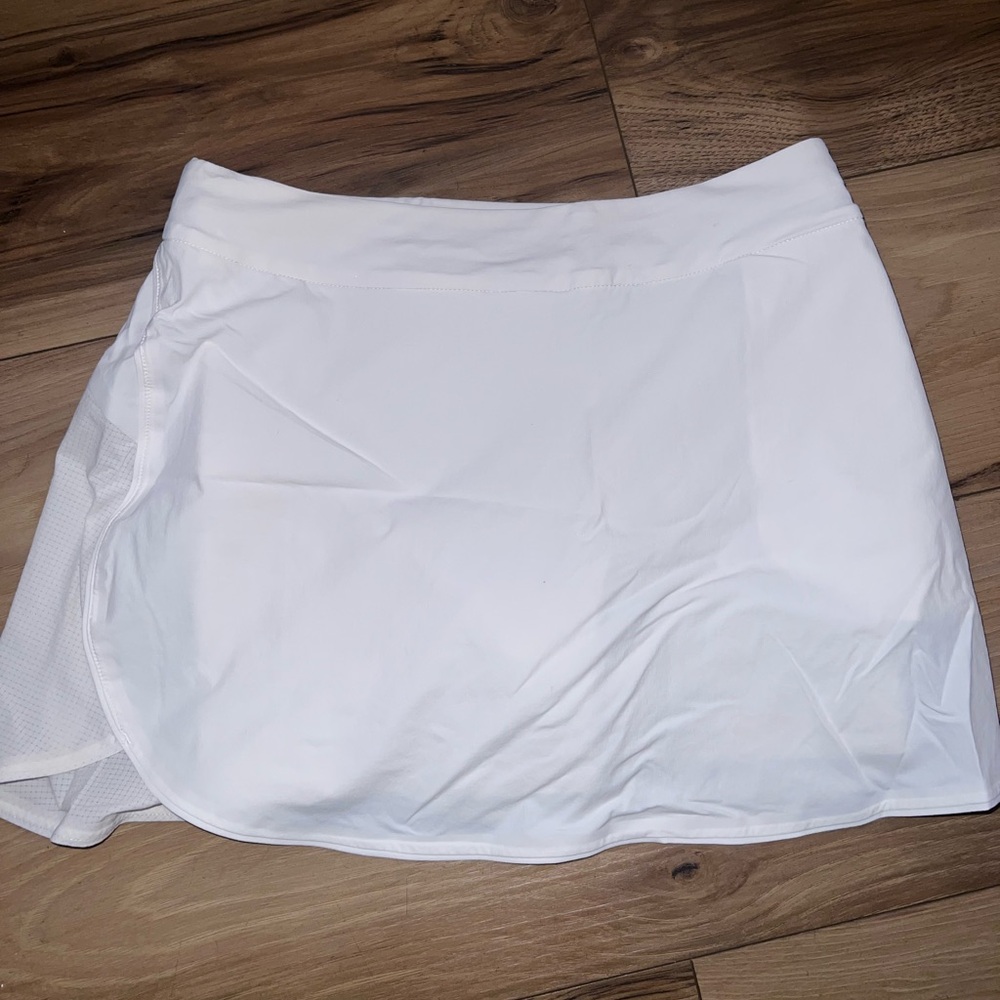 Outdoor Voiced White Tennis Skirt
